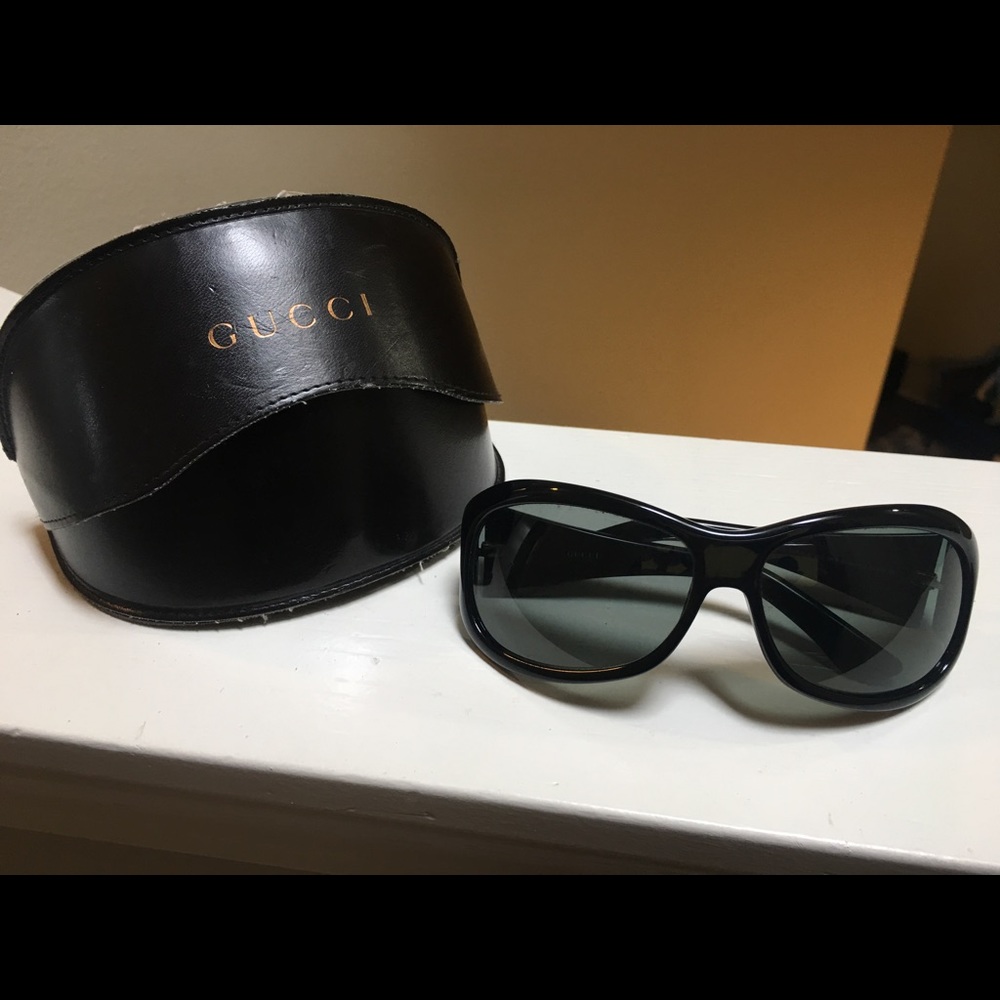 Authentic Gucci Sunglasses GG 2966/S with case